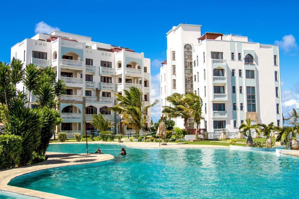 Royal Shaza Suites - Hotel Rooms Lock Upgrade